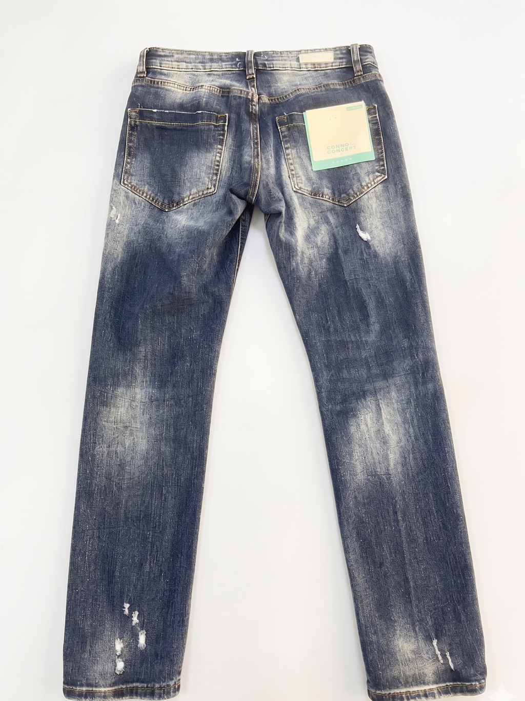 Jeans con strappi